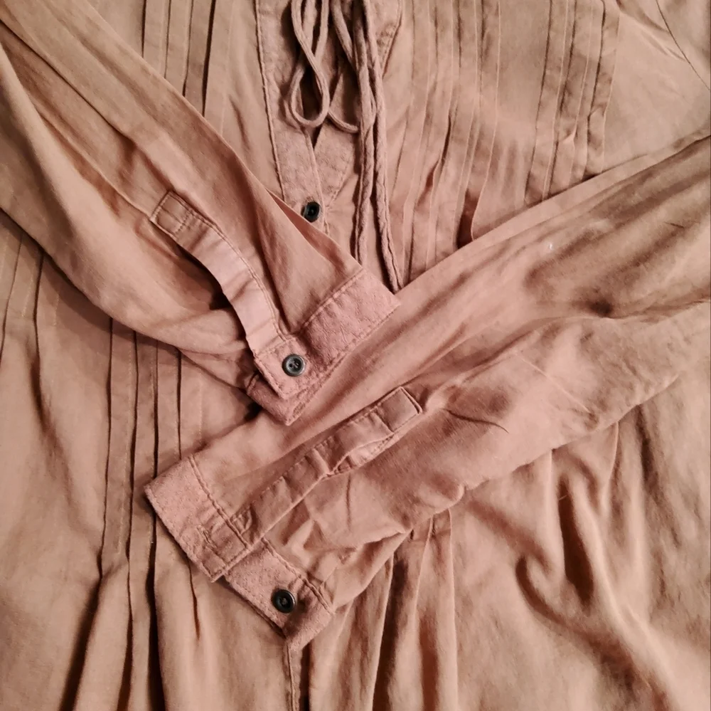 Free People Pleated Hi Low Sisters of Moon Blouse Size M